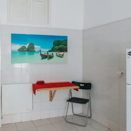 Guest house Daniela's 302 *