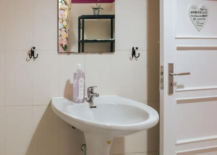 Daniela's 302 Πανσιόν