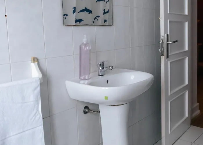 Πανσιόν Daniela's 302 *